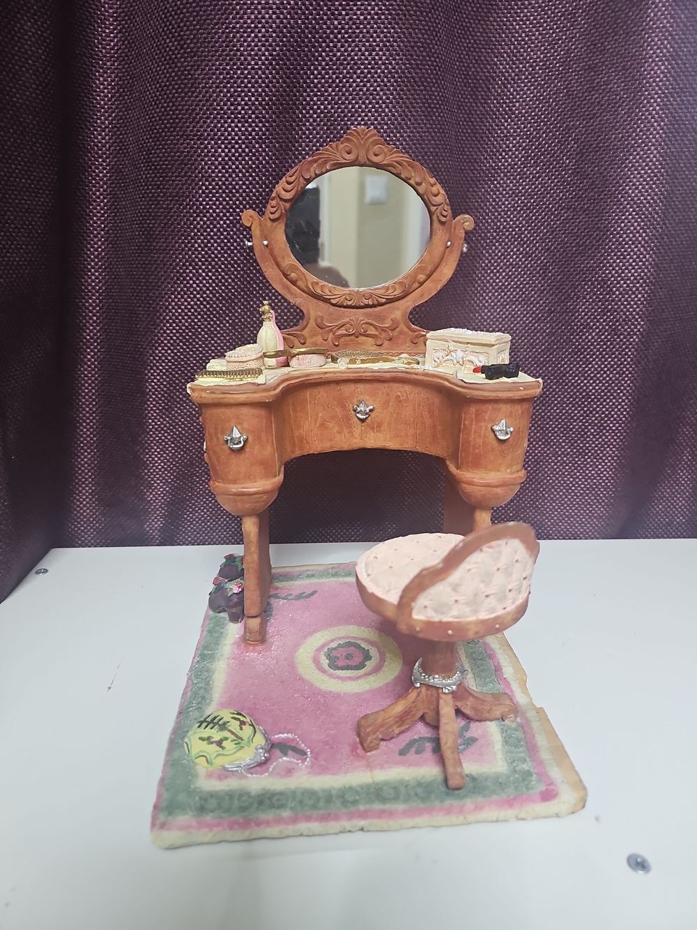 Dollhouse Section Boudoir Victorian Vanity & Chair  Rug and Accessories Resin
